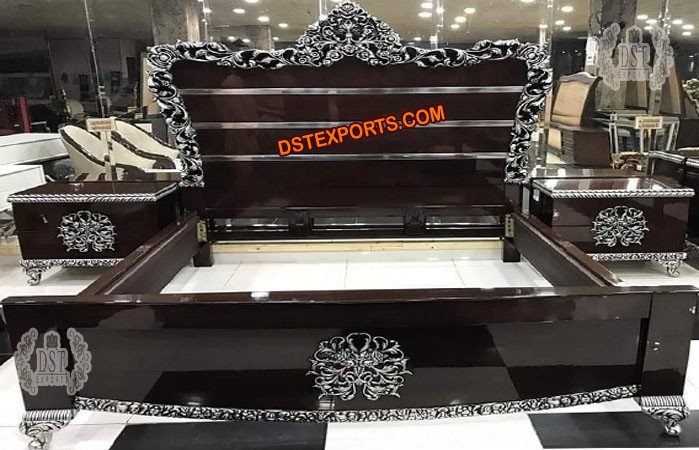 Traditional Antique Black Bedroom Furniture Set