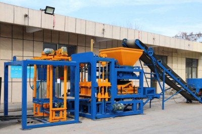 Machine de parpaing/pavé automatique