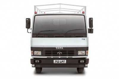 Tata 712 LPT: Reliable Light-Duty Commercial Truck