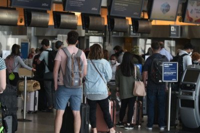 How To Get United Airlines Orlando Airport(MCO) in Florida?